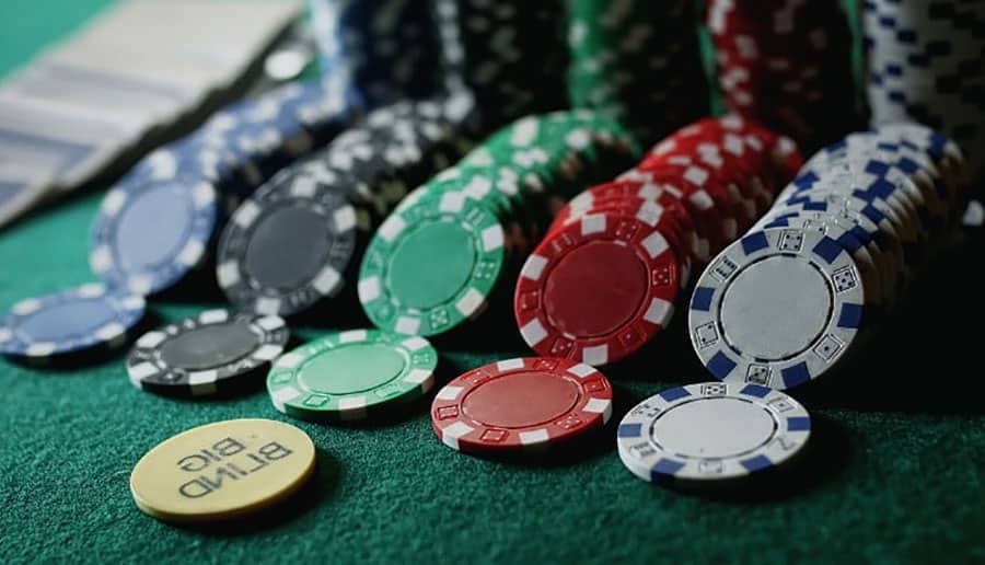 nhung van de xoay quanh tro choi poker online la gi?