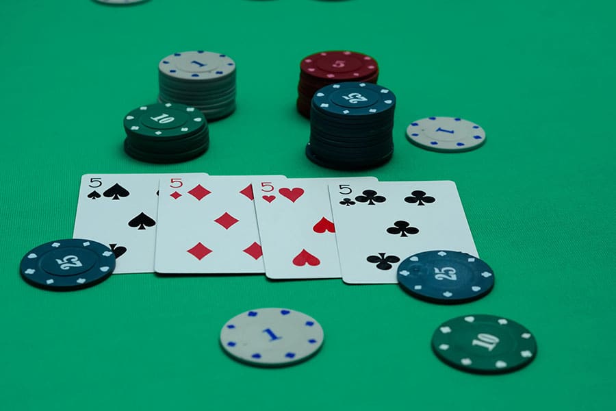 Tại sao cần phải có những quy tắc trong Poker?