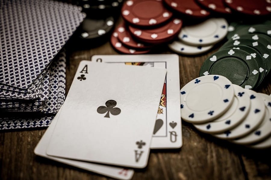 Những lợi ích không ngờ khi chơi Poker